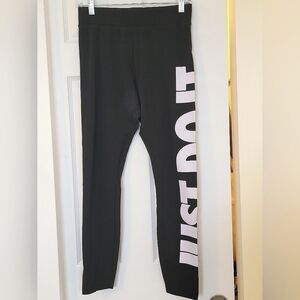 Youth Nike 'Just Do It' black jogger pants, size Large L.